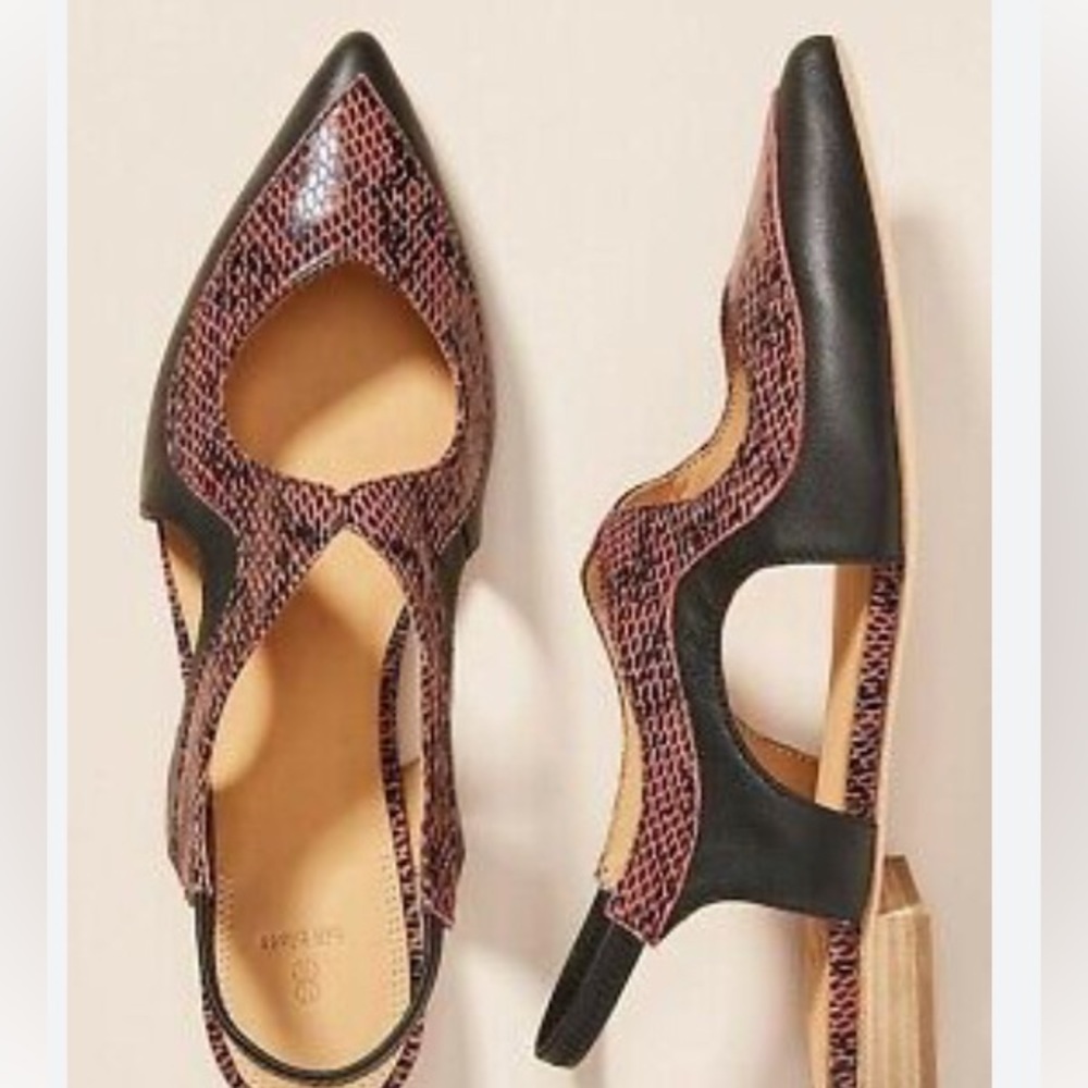 Bill Blass for Anthropologie Skyla Leather snake print flats. NWOT 9.5